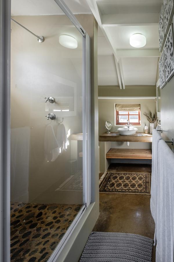 Smugglers' Bnb Paternoster Luaran gambar