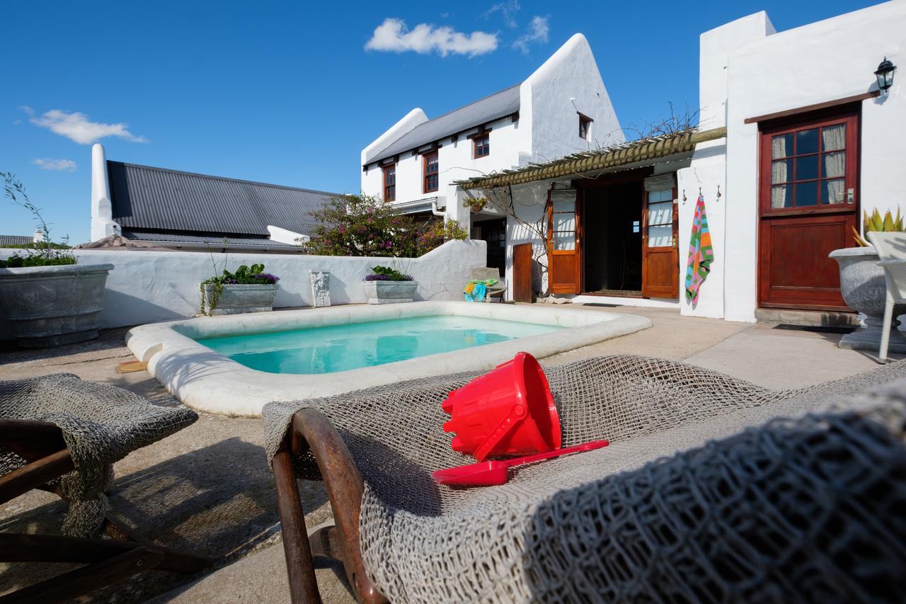 Smugglers' Bnb Paternoster Luaran gambar
