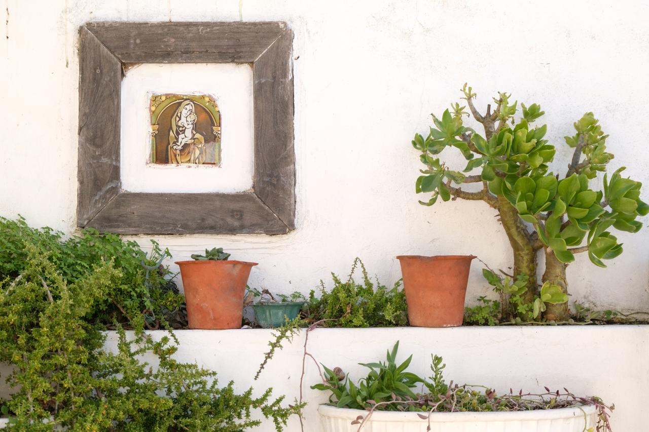 Smugglers' Bnb Paternoster Luaran gambar