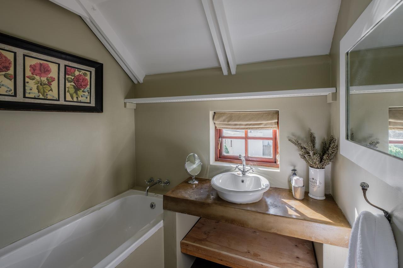 Smugglers' Bnb Paternoster Luaran gambar